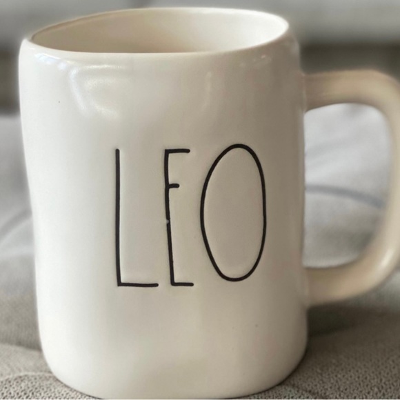Rae Dunn Moon sign/Horoscope  Leo Mug - Picture 6 of 8